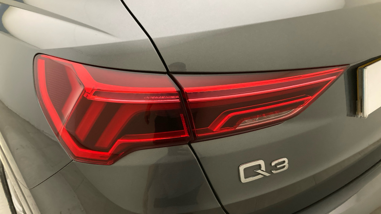 Audi Q3 35 TFSI S Line 5dr S Tronic Petrol Estate